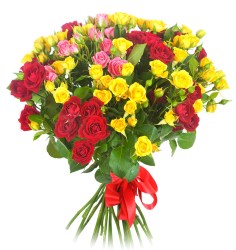 buket-kustovyx-roz-feeriya-foto-1