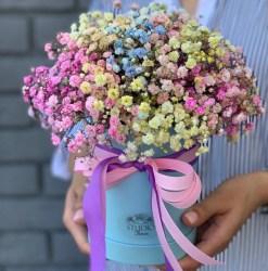 buket-s-gipsofiloj-1
